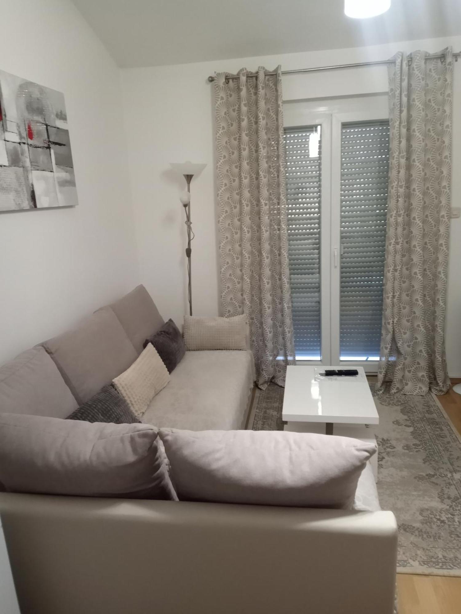 Apartmani Alma بولا المظهر الخارجي الصورة