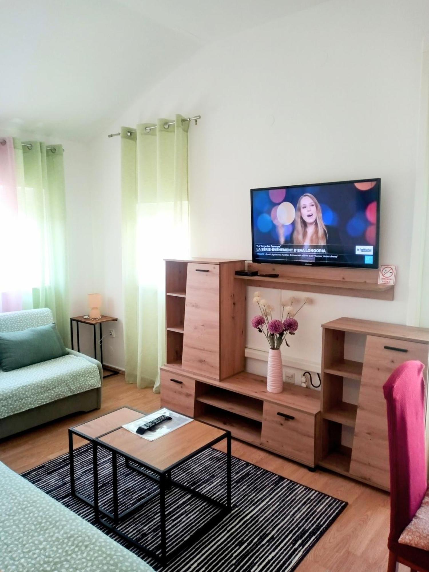 Apartmani Alma بولا المظهر الخارجي الصورة